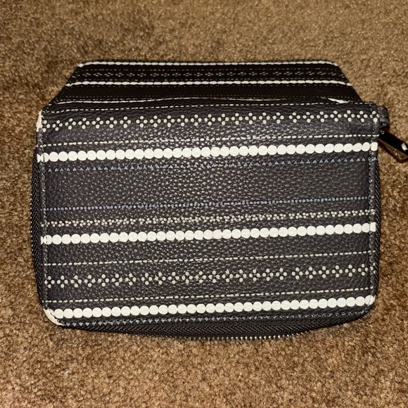 2/$30 Thirty One Jewell Grey & White Wristlet - Picture 1 of 10
